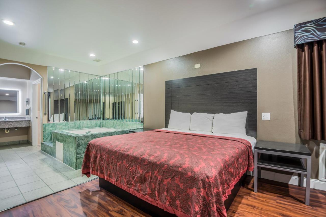 Scottish Inns & Suites Iah Airport-Beltway 8 Aldine Exteriör bild