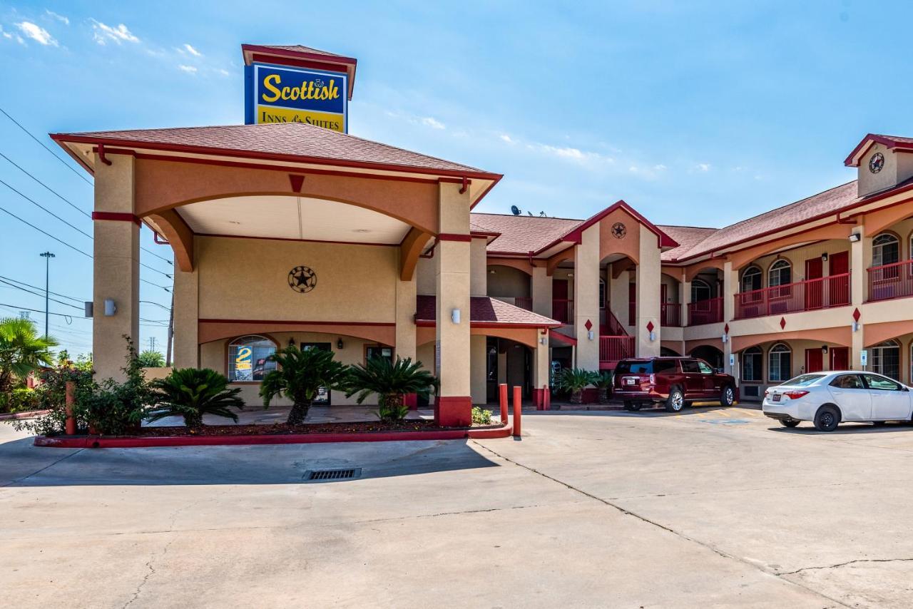 Scottish Inns & Suites Iah Airport-Beltway 8 Aldine Exteriör bild